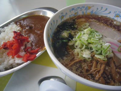 ラーメンとカレー