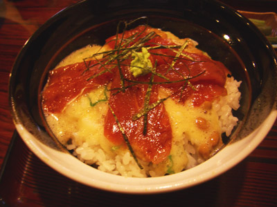 日替わりランチは、マグロ納豆丼