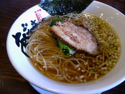 醤油らうめん