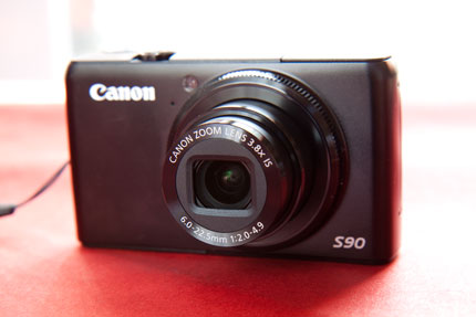 Canon PowerShot S90