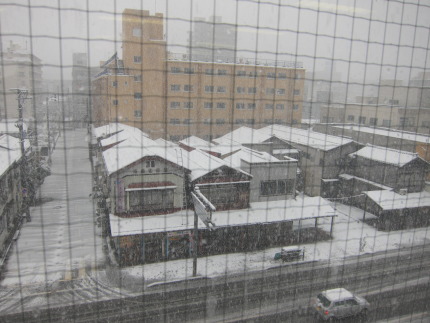 長岡市の雪風景