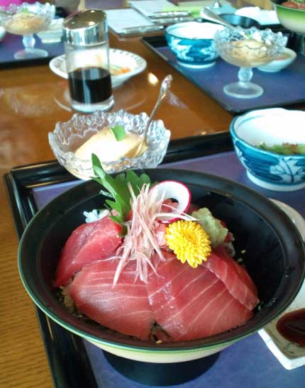 鉄火丼