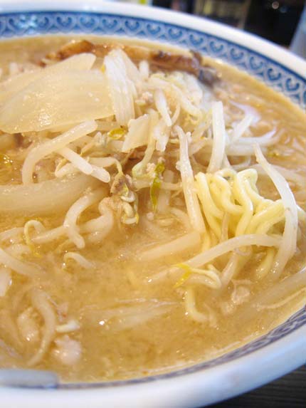 味噌らーめん並800円