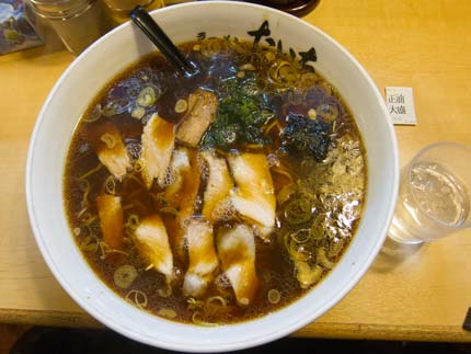 正油ラーメン大盛650円