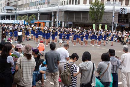 学生の吹奏楽演奏