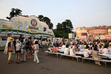 高田城址公園