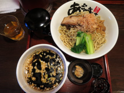 黒豚骨つけ麺950円