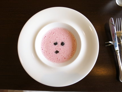ピンクのスープ