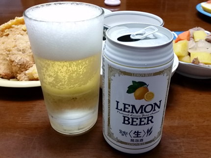 レモン入りのビール