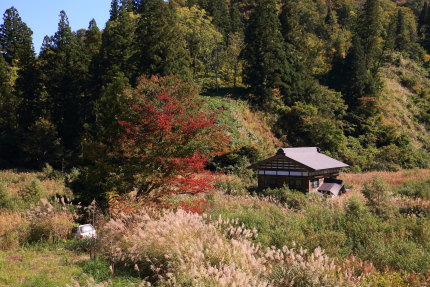 埋まってしまった集落