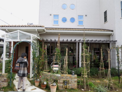 フランス料理店ラ　ファミーユ　スユクル