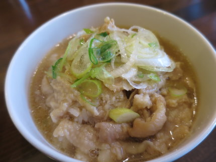 鶏皮みそ煮込み小丼280円