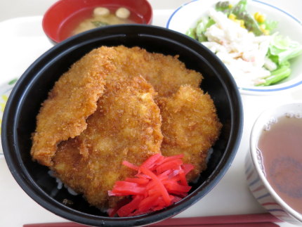 たれカツ丼510円