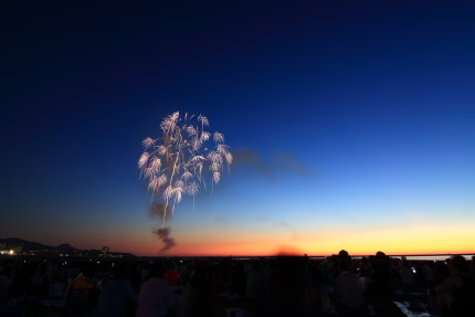 海の大花火大会