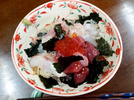 自家製海鮮丼