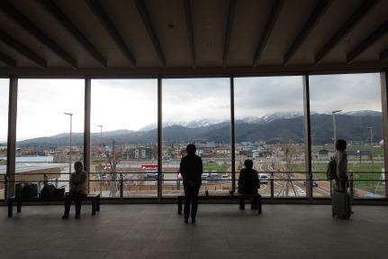 上越妙高駅から見える妙高の景色