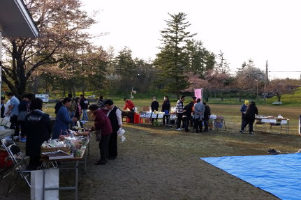 犀潟地区の花見会