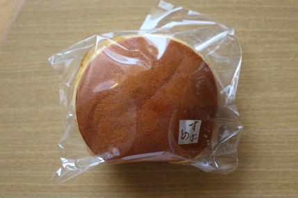 すずめやさんのどら焼き160円（税込み）