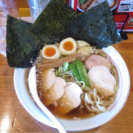 鶏づくし麺750円（税込）＋海苔トッピング無料