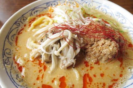 ごま薫る担々麺