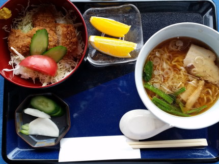 カツ丼+ラーメン