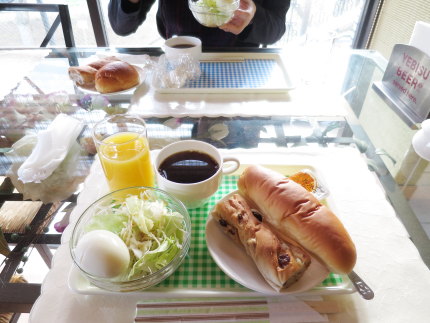 無料のホテル朝食