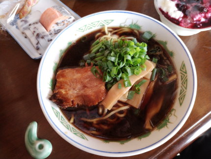 富山ブラックラーメン