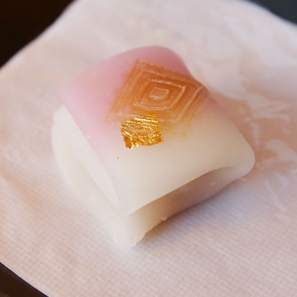 ３．上生菓子380円（税別）