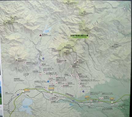 妙高山を中心とした山々の地図