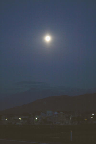 妙高山と月