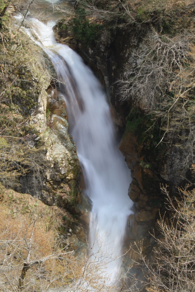 秋山郷　蛇淵の滝