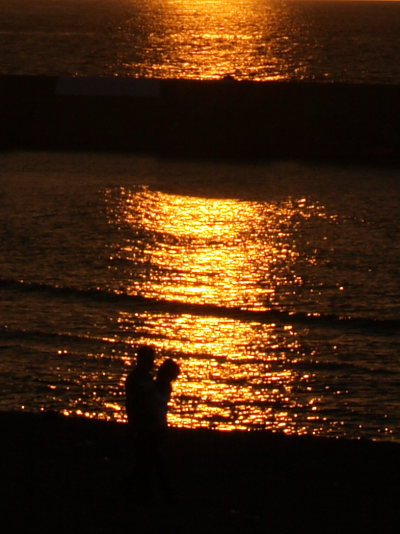 夕日に散歩